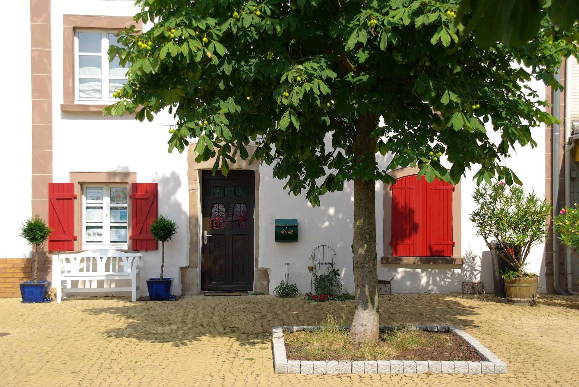 Farm house land for sale in Chhata Goverdhan Road near Vrindavan – affordable farm plots at SecureNest Farms for weekend farmhouse and investment